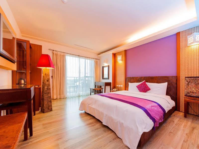 Seasons Bali Fashion Inn Kenting Esterno foto