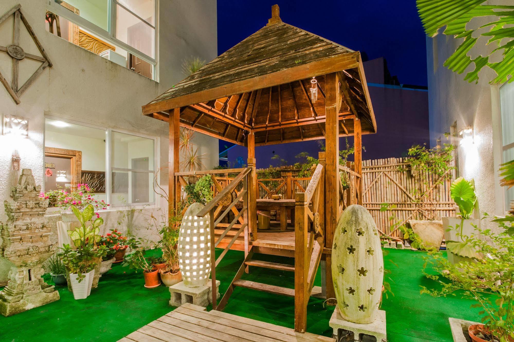 Seasons Bali Fashion Inn Kenting Esterno foto